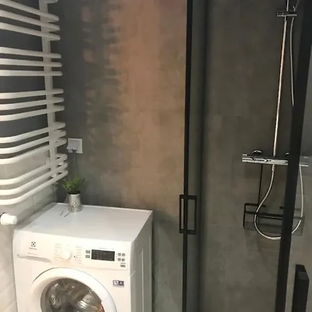Elegancka Kawalerka Przy Centrum Onkologii / 531360919 شقة
